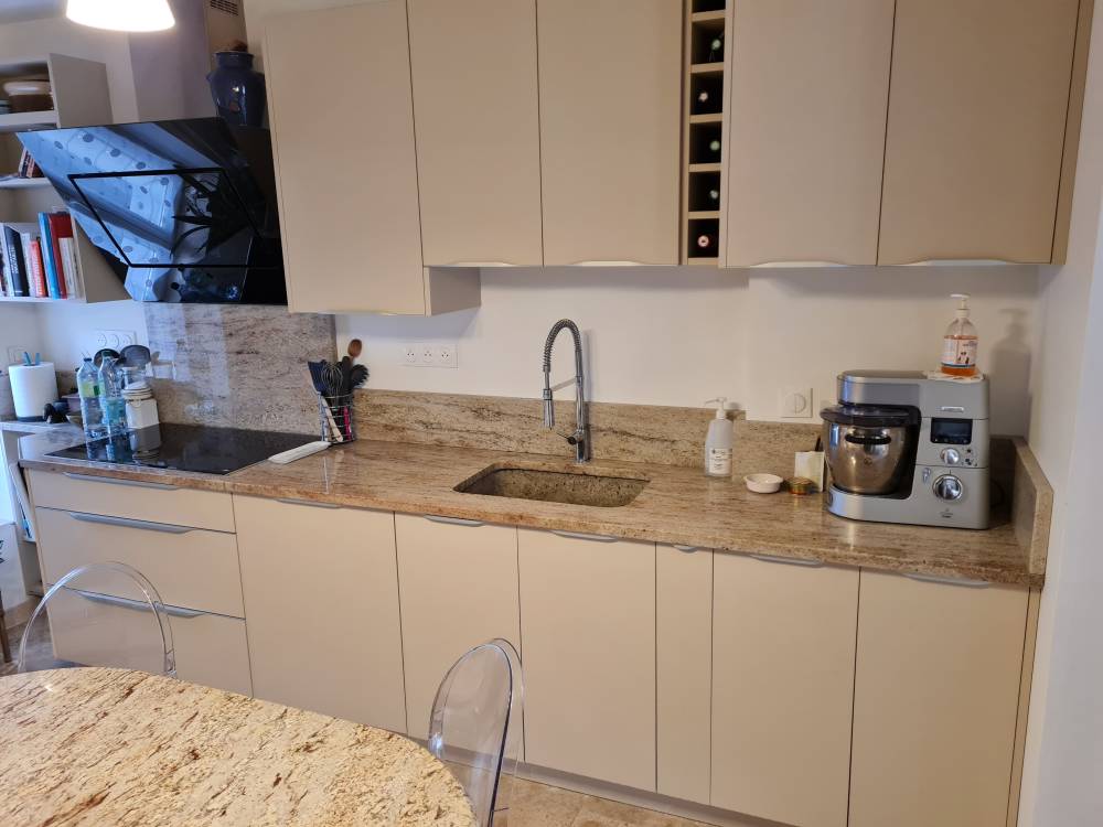 jean-vallee-cuisine-robinet-beige