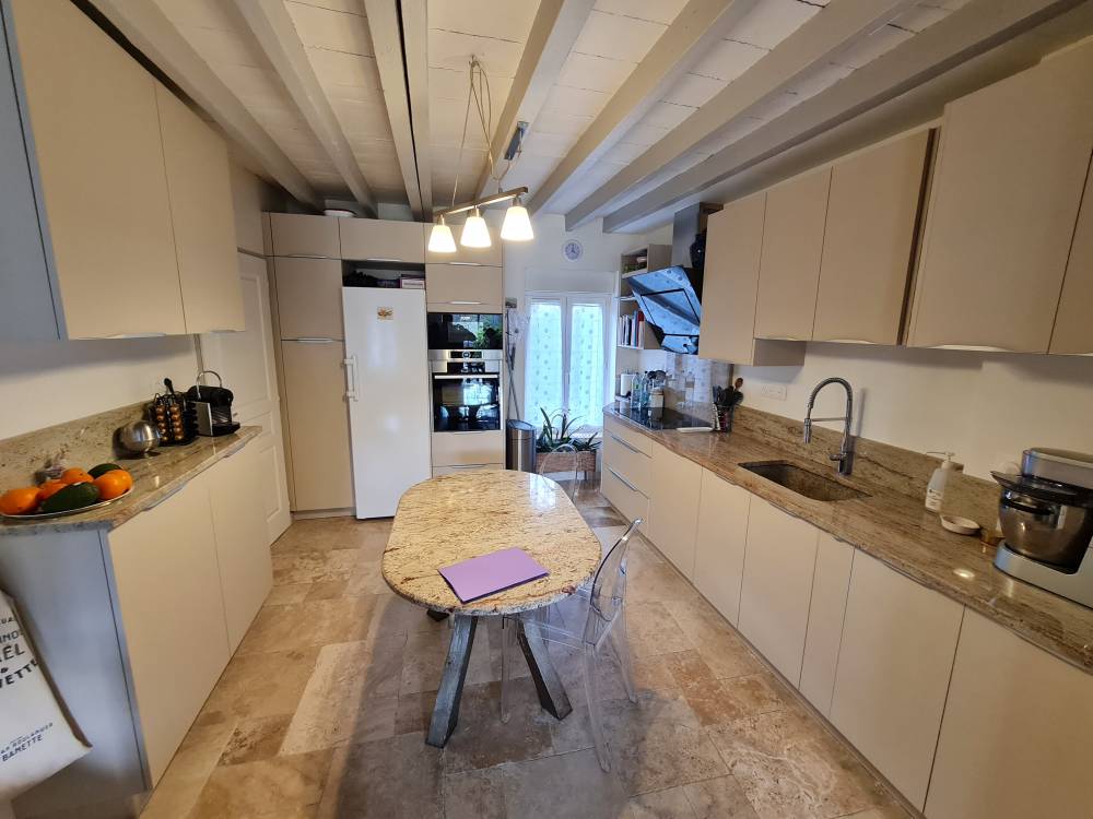 jean-vallee-cuisine-beige